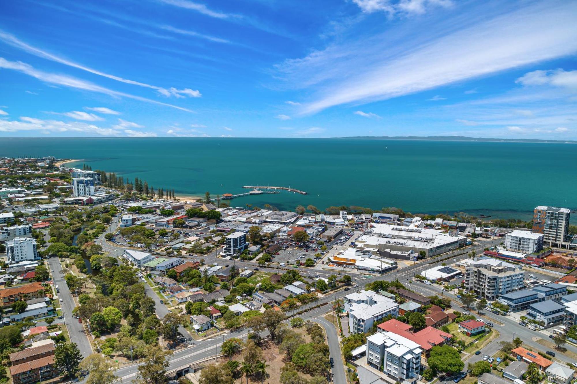 La Vida On Anzac Aparthotel Redcliffe Exterior foto