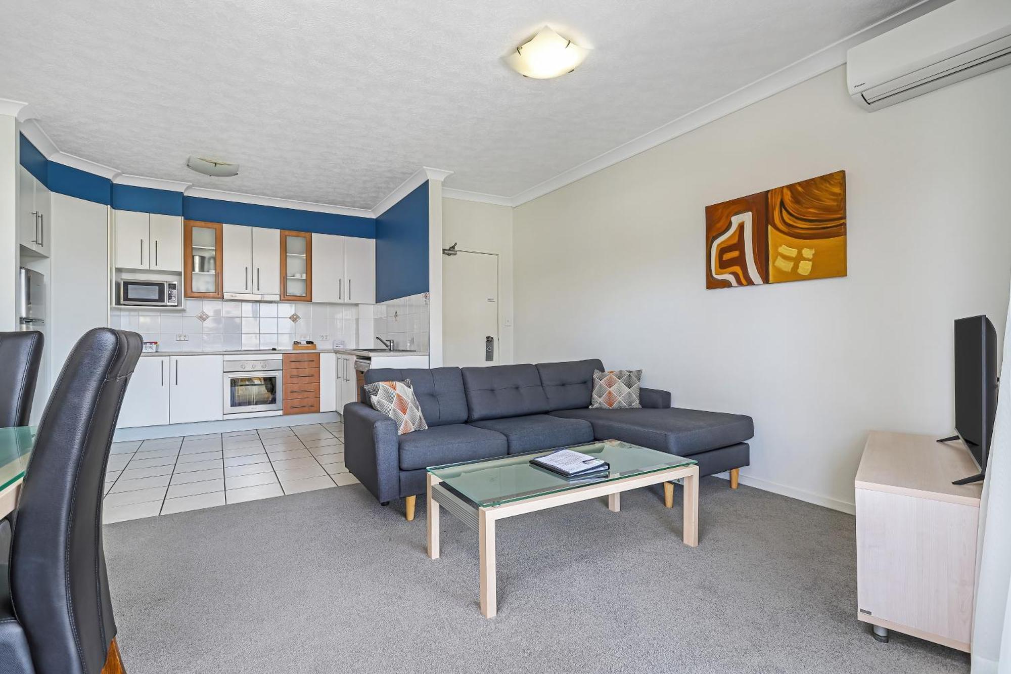 La Vida On Anzac Aparthotel Redcliffe Exterior foto