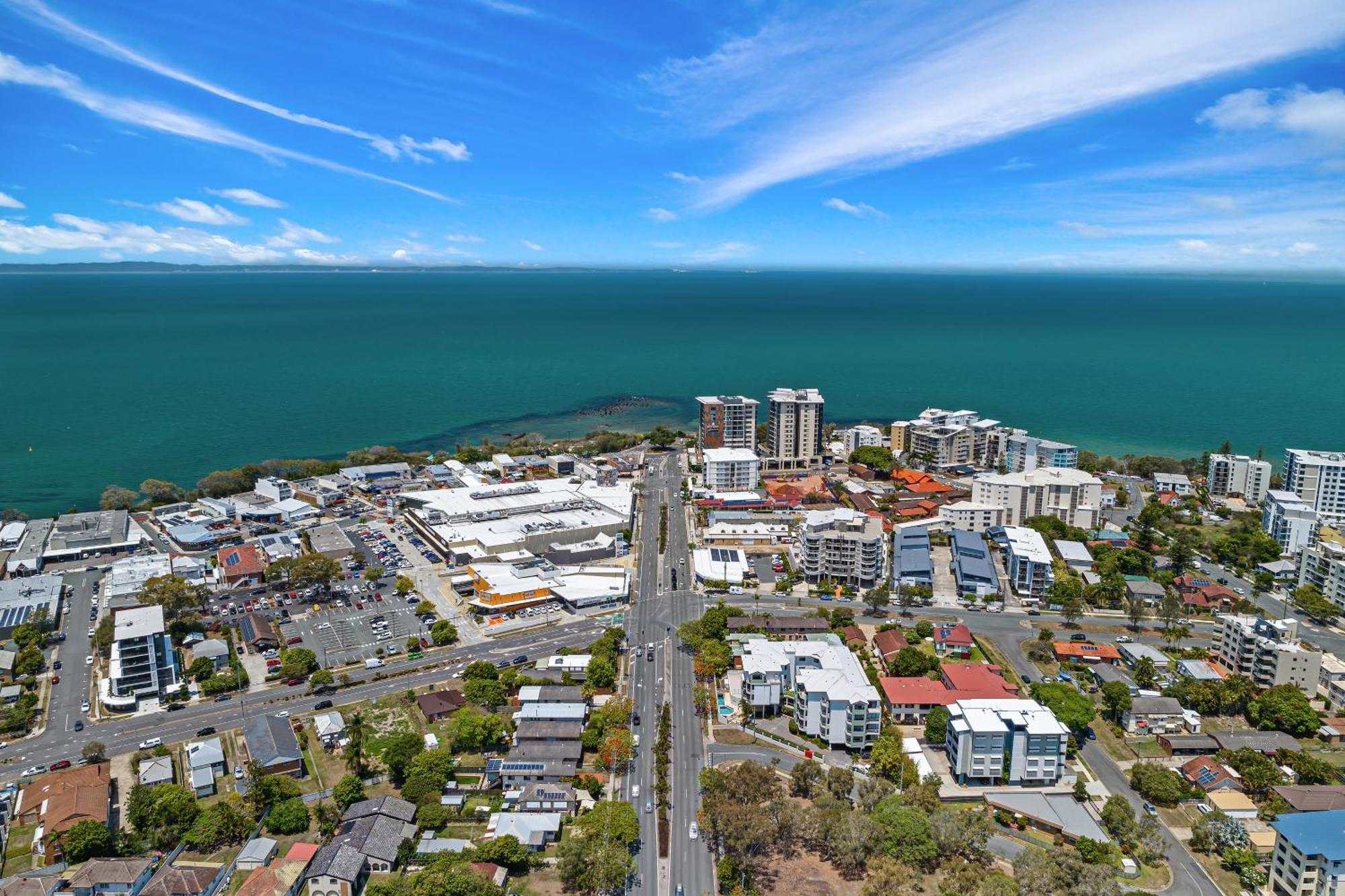 La Vida On Anzac Aparthotel Redcliffe Exterior foto